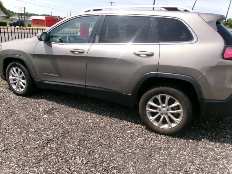 2019 Jeep Cherokee Latitude
