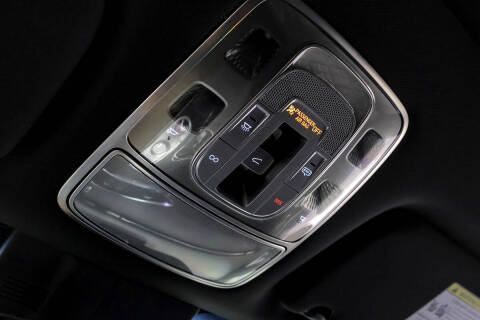 2022 Genesis GV70 2.5T Standard