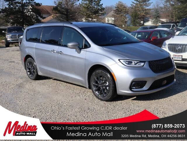 2021 Chrysler Pacifica Touring