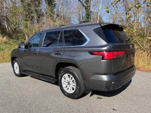 2025 Toyota Sequoia SR5