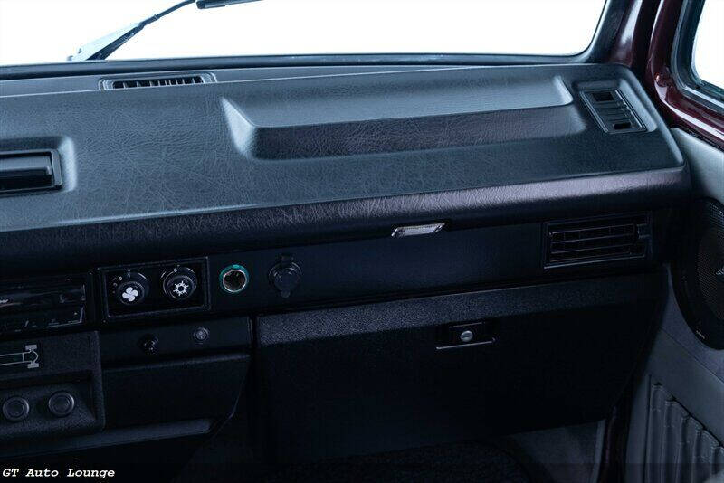 1990 Volkswagen Vanagon 56