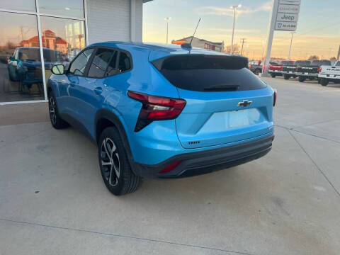 2025 Chevrolet Trax RS