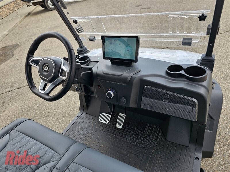 2025 Denago Rover XXL