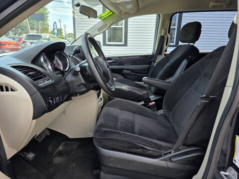 2014 Dodge Grand Caravan American Value Package