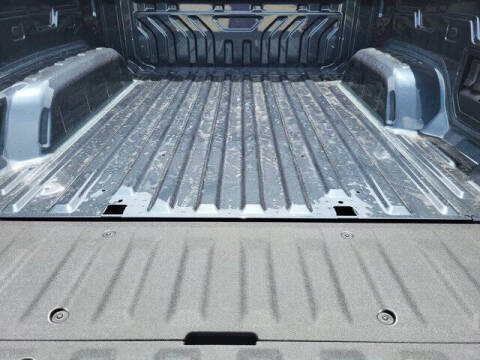 2025 Chevrolet Silverado EV LT