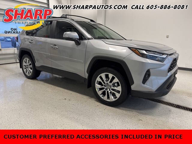 2025 Toyota RAV4 XLE Premium