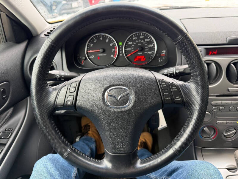 2003 Mazda MAZDA6 i