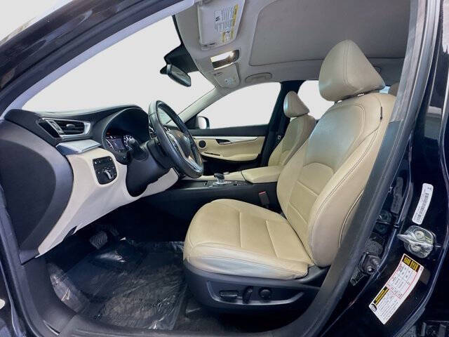 2021 Infiniti QX50 Essential