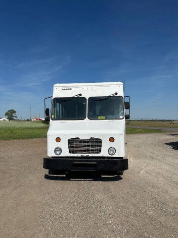 2010 Freightliner MT45 Chassis