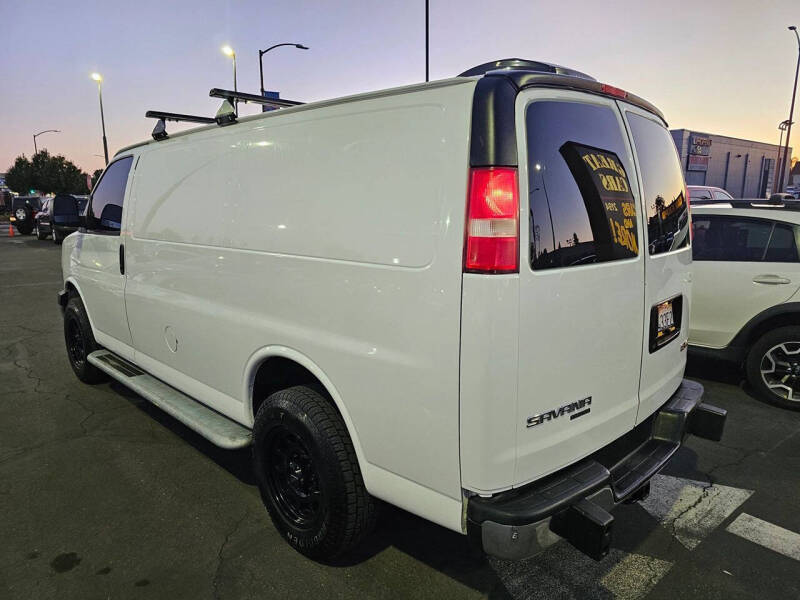 2015 GMC Savana 2500