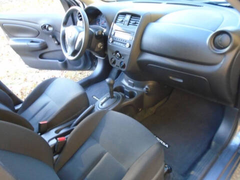 2018 Nissan Versa S Plus