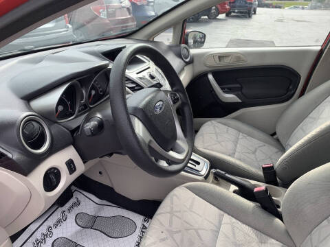 2012 Ford Fiesta SE