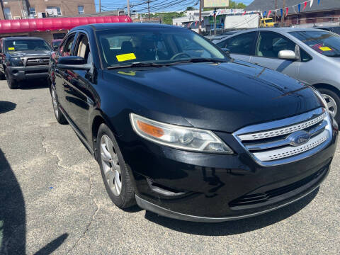 2010 Ford Taurus SEL