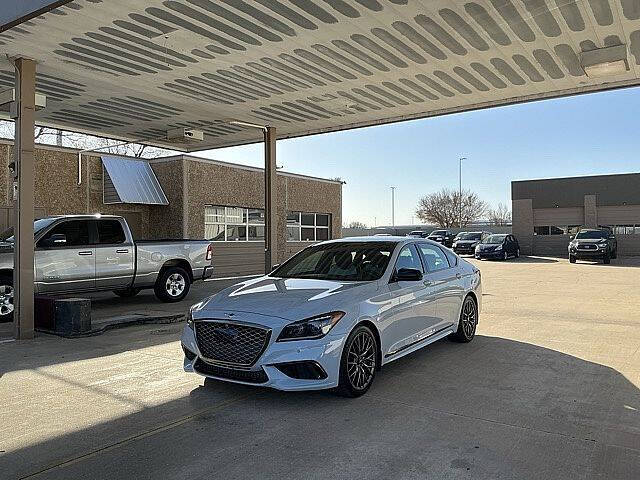 2018 Genesis G80
