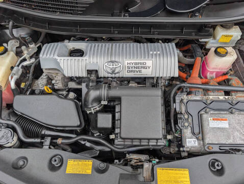 2012 Toyota Prius v Three