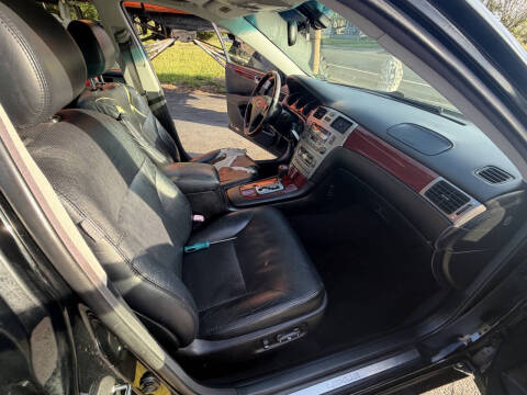 2005 Lexus ES 330