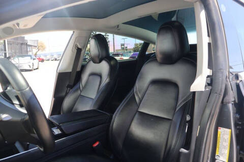 2019 Tesla Model 3 Standard Range Plus