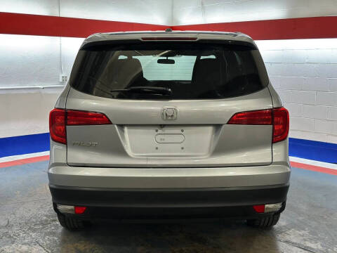 2017 Honda Pilot EX