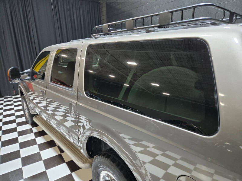 2004 Ford Excursion Limited