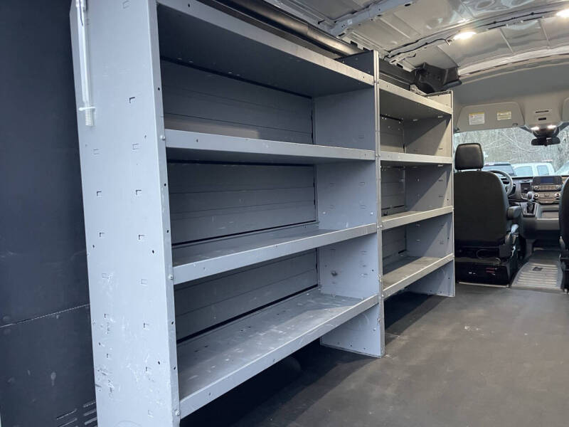 2023 Ford Transit 250