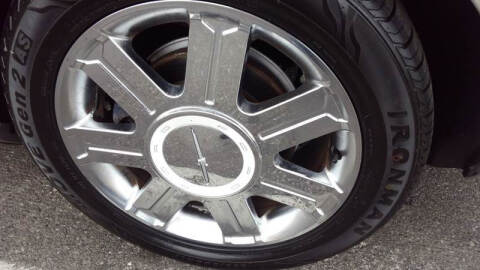 2005 Ford Thunderbird Deluxe