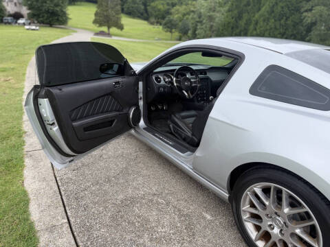 2013 Ford Mustang V6