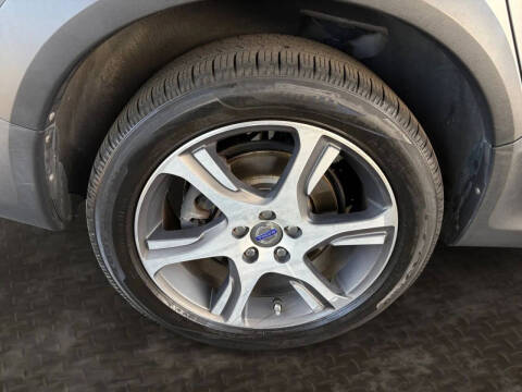 2012 Volvo XC70