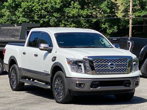 2017 Nissan Titan