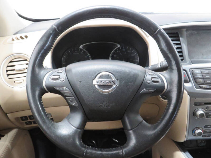 2018 Nissan Pathfinder SL