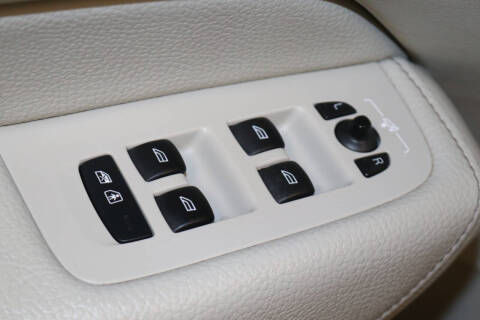 2019 Volvo XC60 T5 Momentum