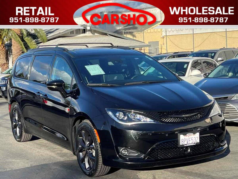 2020 Chrysler Pacifica for sale at Car SHO in Corona CA