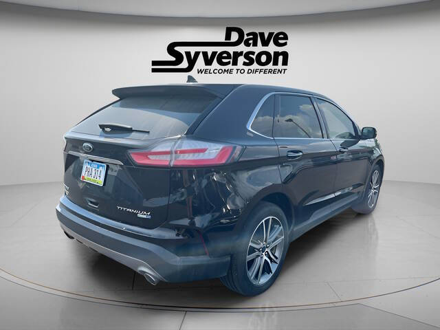 2019 Ford Edge Titanium