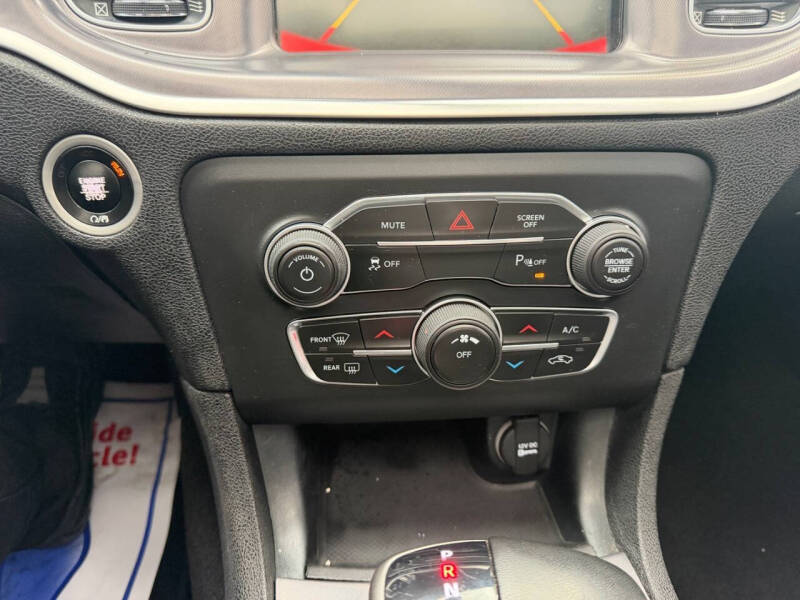 2020 Dodge Charger SXT