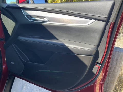 2021 Cadillac XT5 Luxury