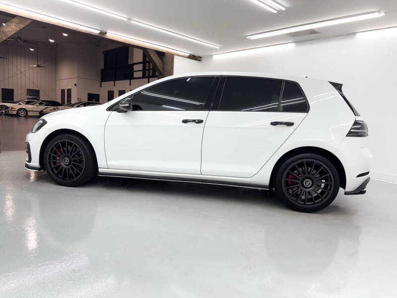 2019 Volkswagen Golf GTI SE