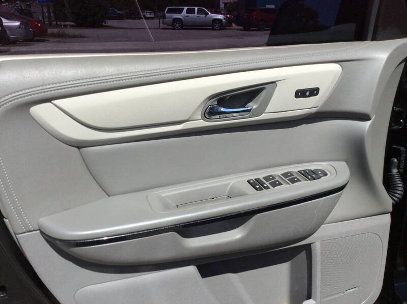 2017 Chevrolet Traverse Premier