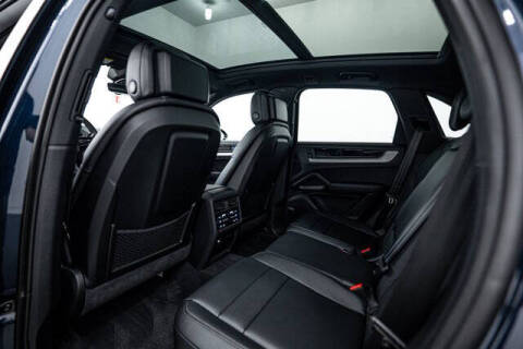 2025 Porsche Cayenne