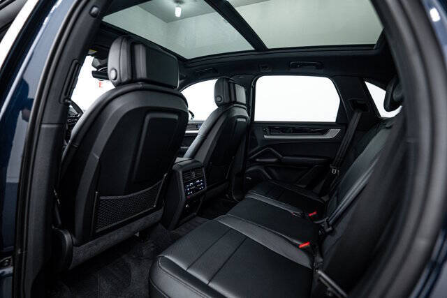 2025 Porsche Cayenne