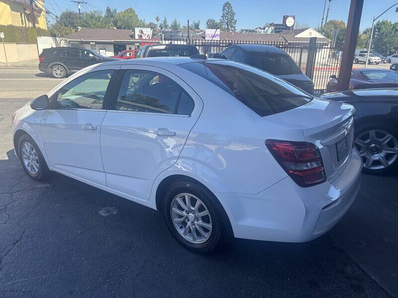 2017 Chevrolet Sonic LT Auto