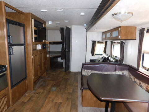 2017 Forest River Wildwood 27 DBK