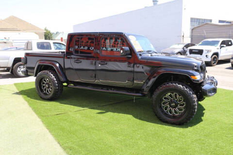 2023 Jeep Gladiator
