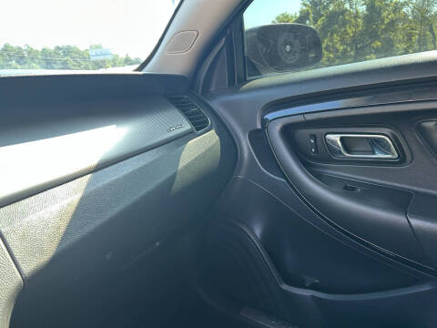 2012 Ford Taurus SHO