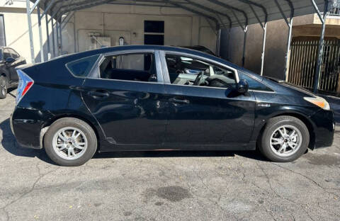 2010 Toyota Prius III