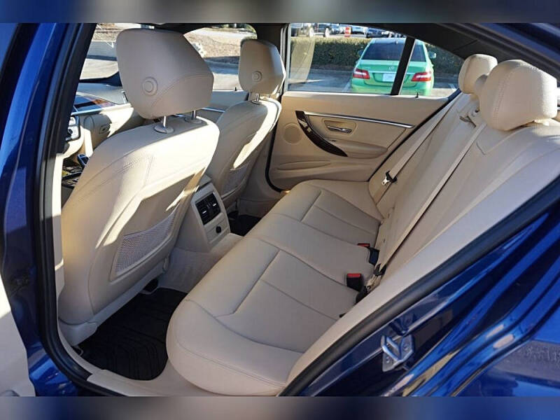 2016 BMW 3 Series 328i