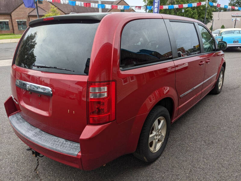 2008 Dodge Grand Caravan SXT