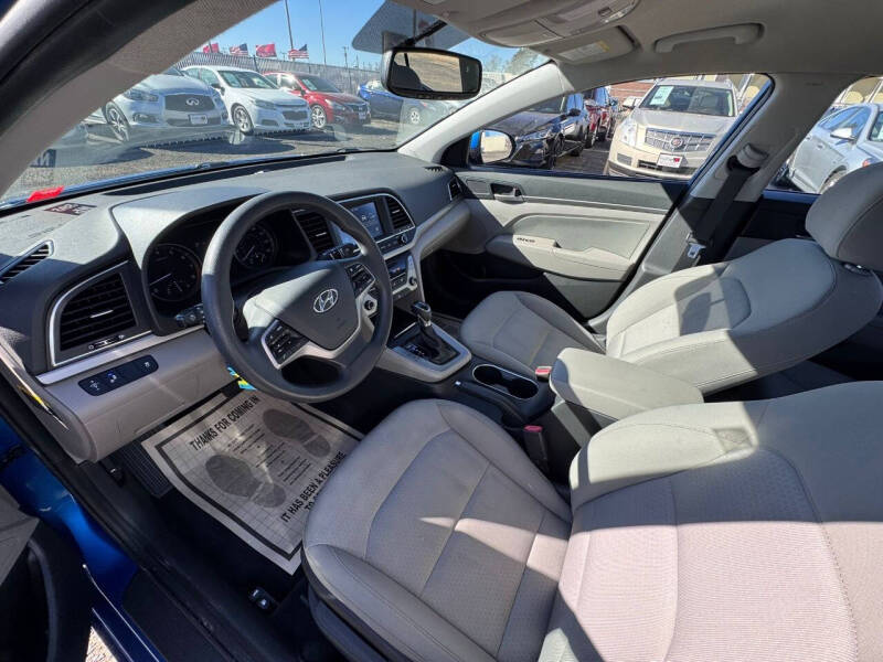 2018 Hyundai Elantra SEL