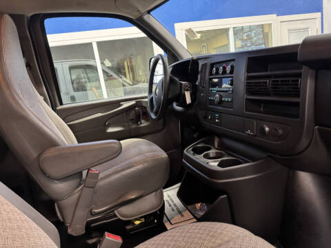 2015 Chevrolet Express LS 2500