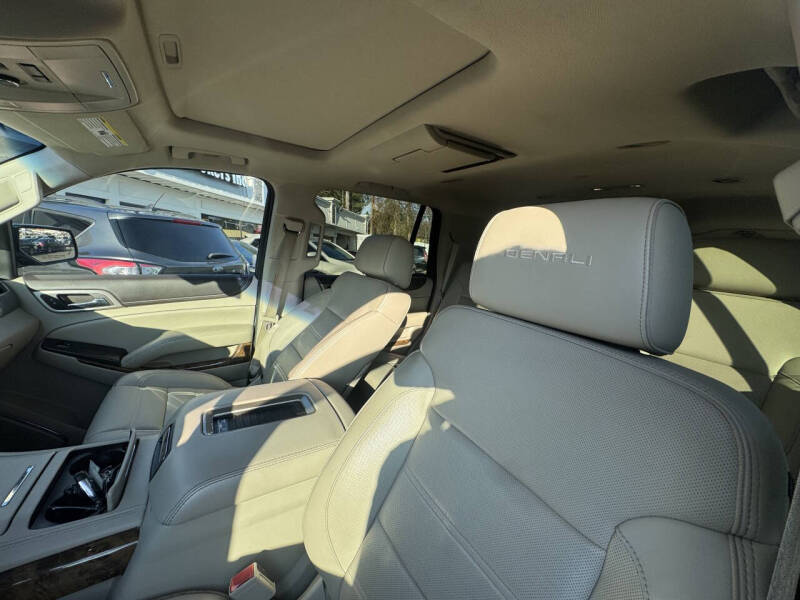 2016 GMC Yukon Denali