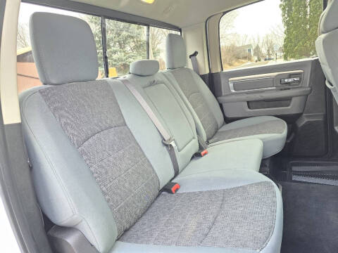 2019 RAM 1500 Classic SLT