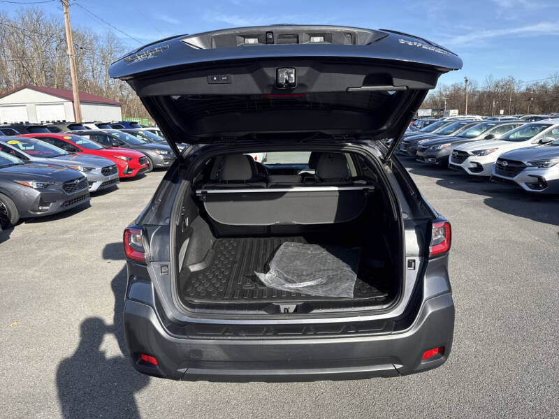 2023 Subaru Outback Premium